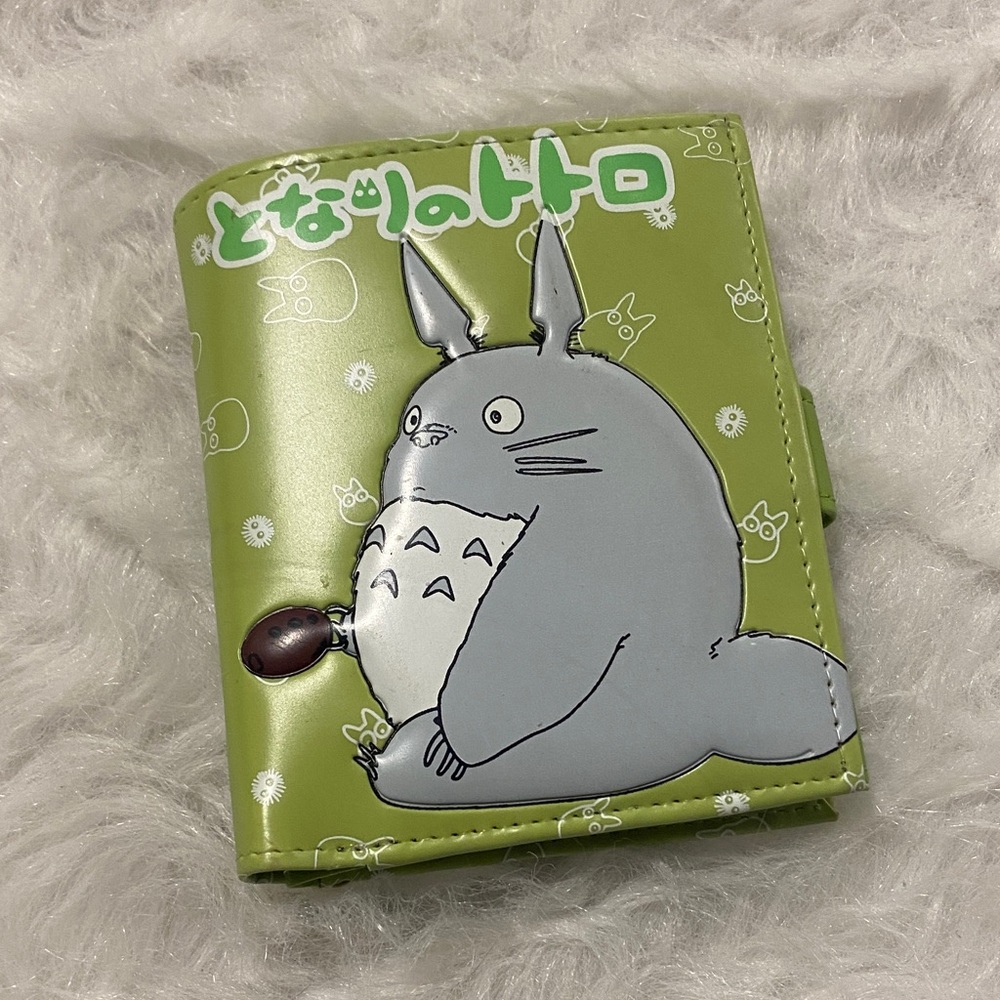 Studio Ghibli my neighbor Totoro lime green wallet various compartments - Picture 2 of 5